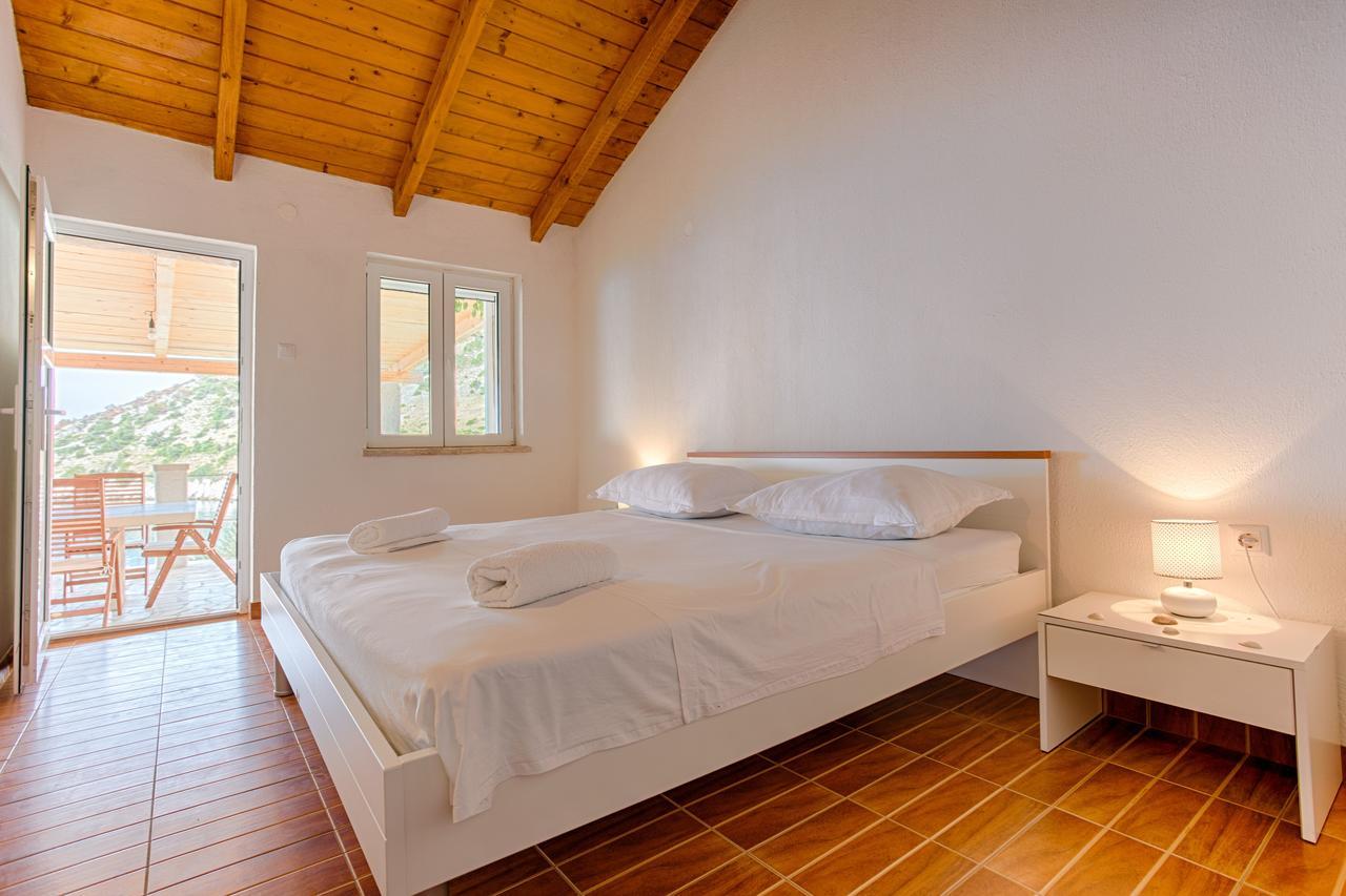 Hidden Gem By Nono Ban - Robinson Style Villa โบล ภายนอก รูปภาพ